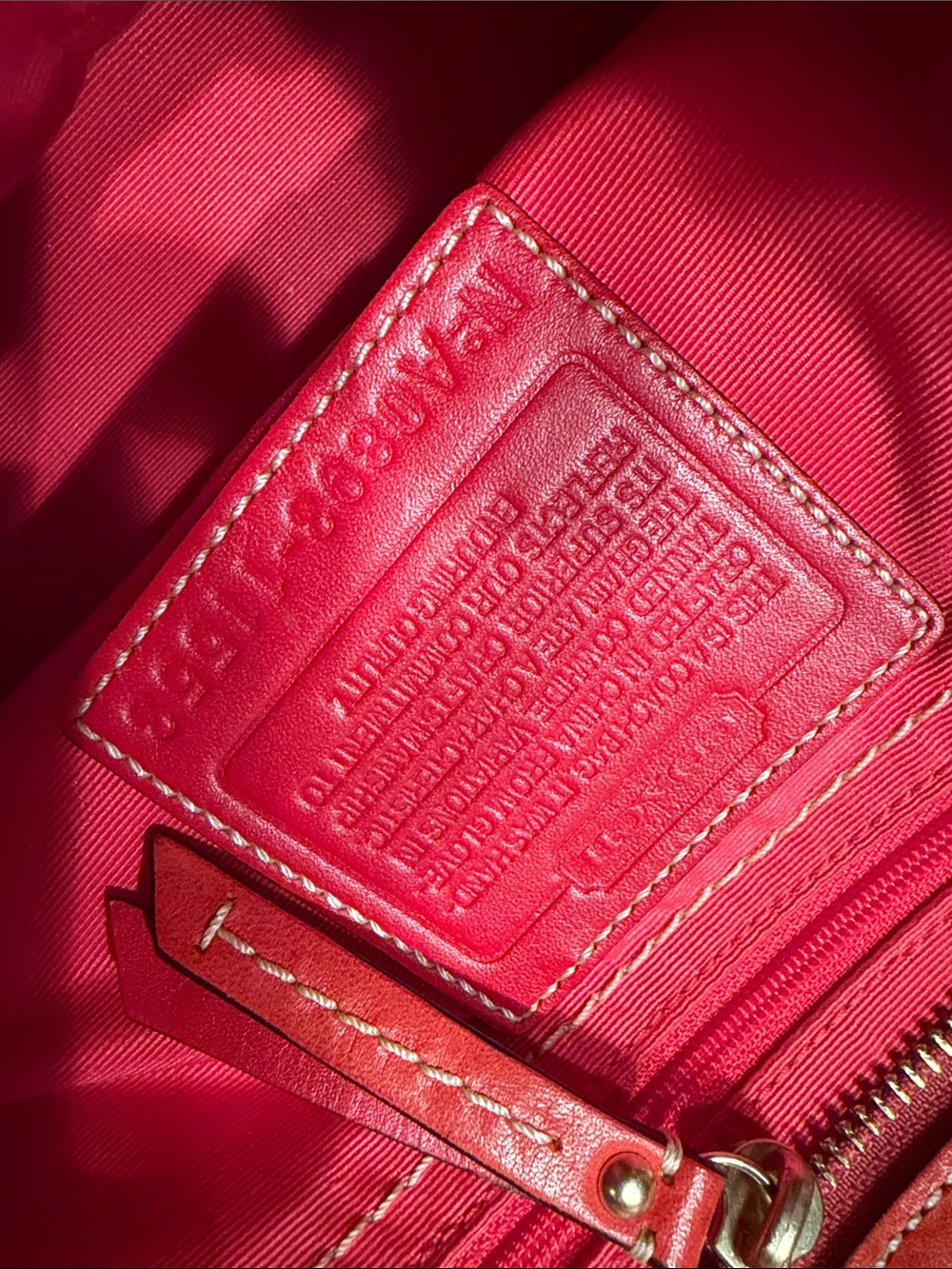 Vintage Coach Leather Satchel Handbag Orange Red Brass Hardware - Picture 8 of 8